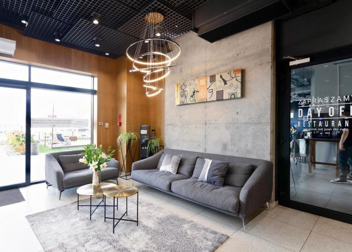 Apartament Nowy I Komfortowy W Warszawie Z Dedykowanym Parkingiem Podziemnym W Cenie, Wifi, Blisko Centrum New In Finished To A High Specification Fitted Out To A High Standard On The 7th Floor, Wifi, Underground Parking Price Includ *